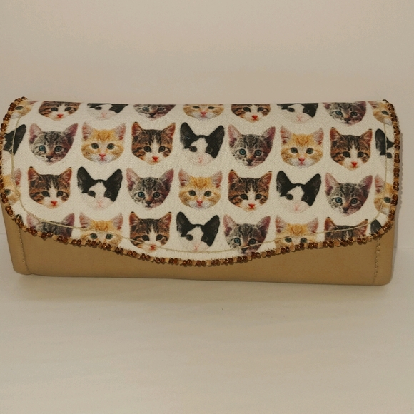 Wallet - Picture 1 of 5